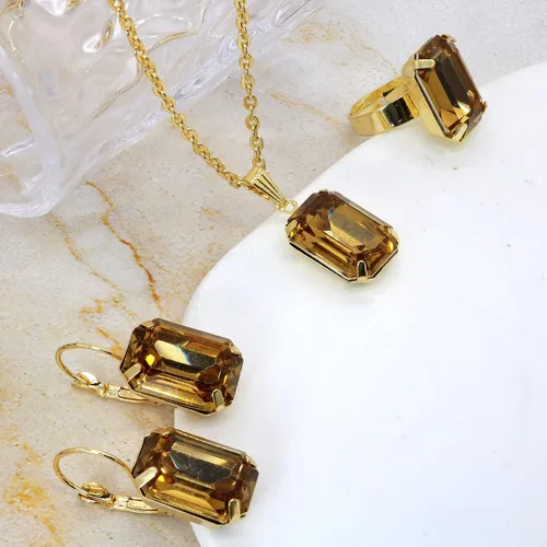 Vista 6 de HSQYJ Conjunto de joyas de cristal de color de moda, colgante de geometría rectangular, collar de diamantes de imitación, anillos y pendientes