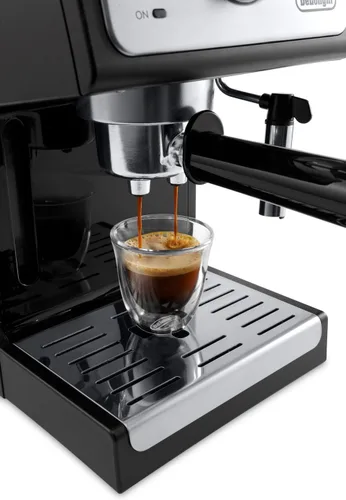 Vista 5 de De'Longhi A-3220-RMB Espumador manual para hacer capuchino, 9.6 x 7.2 x 11.9, negro