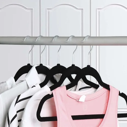 Vista 8 de Yaheetech Perchas de terciopelo antideslizantes – Perchas de terciopelo resistentes – Perchas de ropa para ahorrar espacio con gancho giratorio