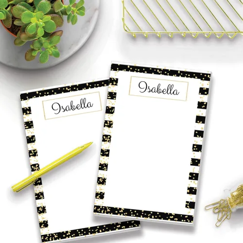 Vista 2 de Gotcha Covered Notebooks Golden Classic Juego de 2 blocs de notas personalizados, 2 blocs de notas - 50 hojas por bloc. 4 x 5.5 pulgadas. Fabricado