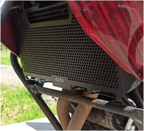 Vista 2 de Radiator Grille Guard for B&MW F650GS F700GS F800R F800S Motorcycle Accessories Aluminum Radiator Grille Guard Cover Protector F 650 700 GS F 800 R/S