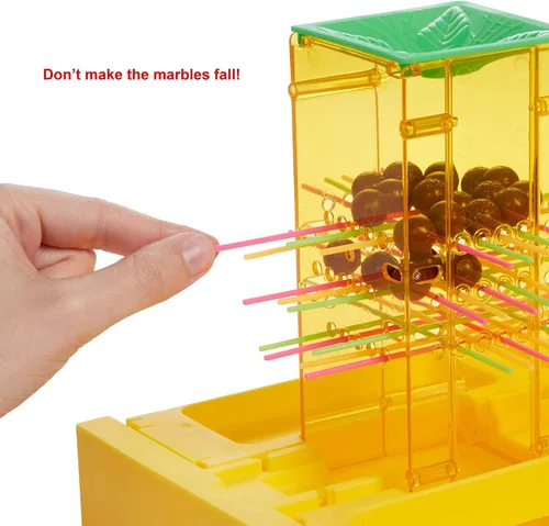 Vista 3 de Mattel Games Monos Tumblin' de viaje, juego portátil para niños con almacenamiento integrado para niños de 5 años en adelante, multicolor