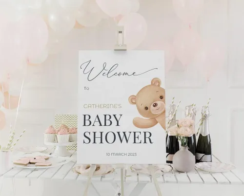 Vista 27 de Letrero de bienvenida con texto en inglés «We Can Bearly Wait Baby Show» («We Can Bearly Wait Baby Show»)