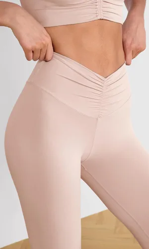Vista 2 de ODODOS Leggings fruncidos de cintura alta para mujer de 25 a 28 pulgadas, pantalones de yoga cruzados suaves
