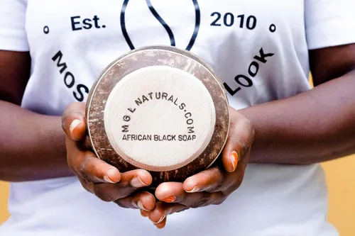 Vista 8 de MGL Naturals Jabón negro africano crudo en olla de coco Premium y orgánico Limpieza profunda facial y corporal. Para acné, eccema y manchas