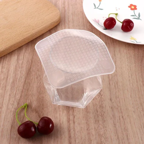 Vista 4 de Pokinge 4 fundas para contenedores de alimentos, tapas elásticas de silicona transparente, reutilizables, para microondas, 3 tamaños, cubierta