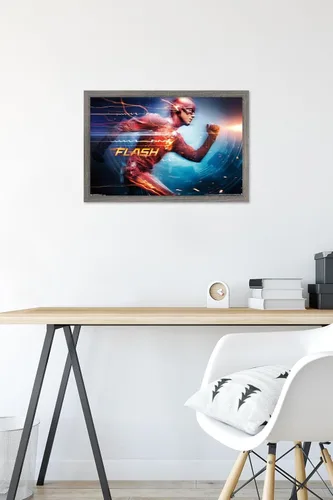 Vista 6 de DC Comics Arrowverse The Flash - Póster de pared Speed Force, 22.4 pulgadas de largo x 14.7 W, versión enmarcada de madera de granero
