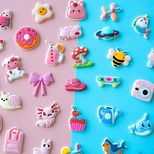 Vista 5 de Cute Kawaii Shoe Charms 30100 PCS Teens Girls Boys Kids Decoration Party Gifts Accessories Charms