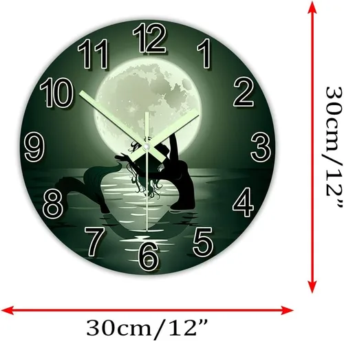Vista 4 de The Geeky Days Reloj colgante de sirena con luna llena que brilla en la oscuridad, funciona con pilas, de cuarzo silencioso luminoso de 12 pulgadas