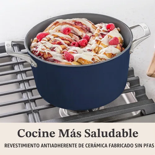 Vista 4 de Calphalon® Premier Horno holandés antiadherente de cerámica de 7 qt. con tapa, Azul medianoche