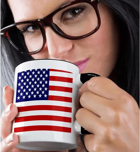 Vista 2 de 3dRose Bandera americana - Patriotic USA estrellas y rayas rojo blanco y azul - 4 de julio America Patriot 11oz taza negra bicolor