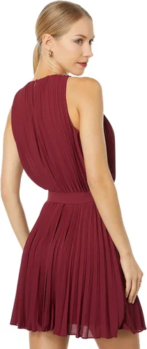 Vista 2 de BCBGMAXAZRIA Vestido corto de cóctel para mujer con pliegues en la parte delantera, cuello redondo