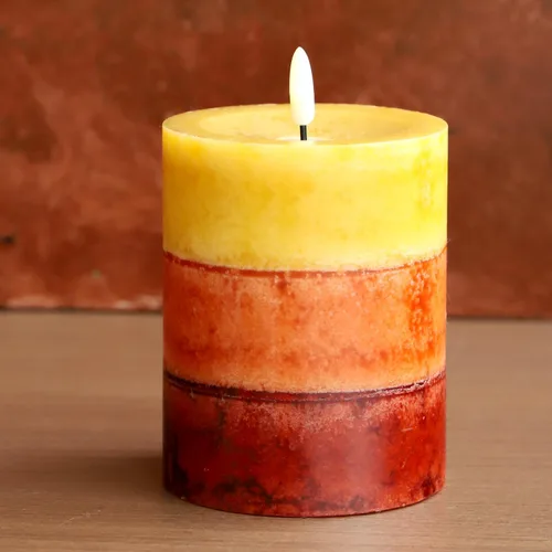 Vista 10 de Velas de abedul real sin llama incrustadas con bayas rojas, velas de Navidad sin llama con control remoto, velas tipo pilar que funcionan