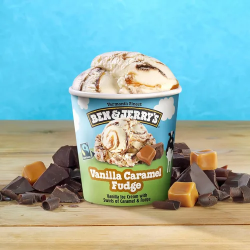 Vista 7 de Helado Ben & Jerry's de vainilla con caramelo y fudge, pinta sin OMG, 16 onzas