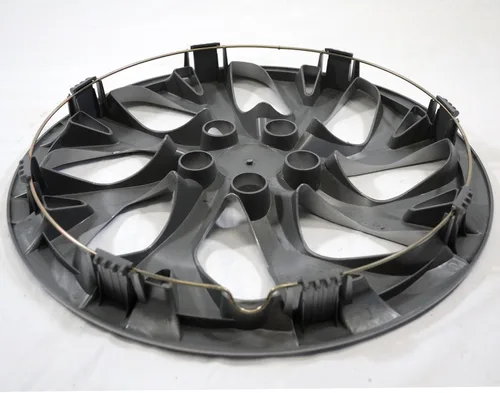 Vista 6 de Cubiertas de rueda plateadas de 16 radios de 16" para Toyota Corolla LE 2017-19