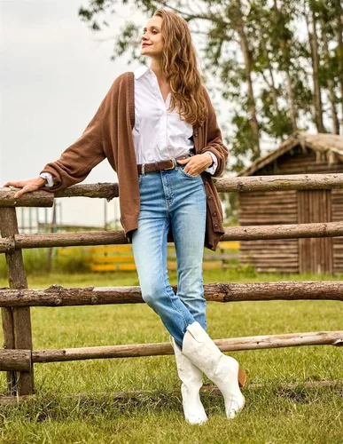 Vista 6 de Mostrin Botas vaqueras para mujer, punta puntiaguda, botas vaqueras a media pantorrilla, tacón grueso, botas occidentales