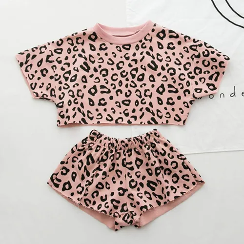 Vista 4 de Conjunto de ropa de verano con estampado de leopardo y camiseta y pantalones cortos, 2 piezas
