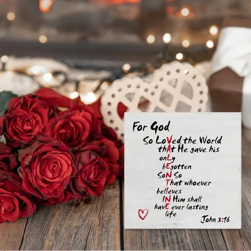 Vista 5 de Decoración Cristiana para el Día de San Valentín, Letrero de Madera con Versículo Bíblico Juan 3:16 Rústico para Hogar, Mesa, Estanteria, Dios