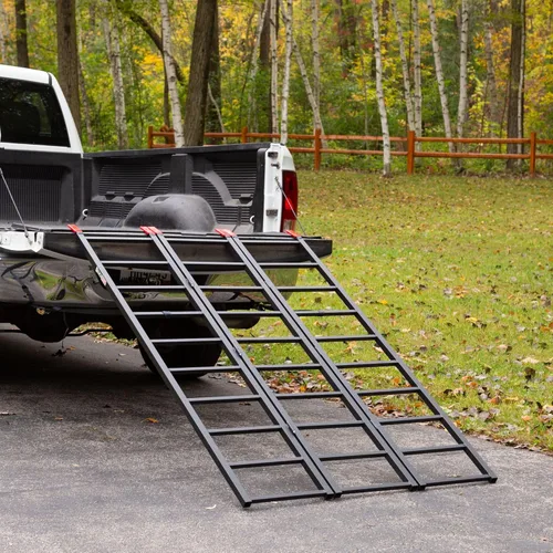 Vista 3 de Black Widow Rampa ATV Multiplegable Acero 1,000 lb Capacidad para Camiones y Remolques Truck ramps for four-wheelers, quads, UTV, pickup loading