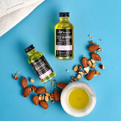 Vista 4 de S.w. Basics Removedor de maquillaje con aceites orgánicos de almendra dulce, oliva y jojoba, 2 onzas