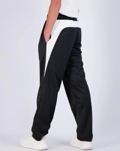 Vista 3 de Real Essentials Paquete de 3 pantalones deportivos de tricot con forro polar y bolsillos para niño