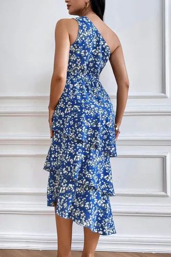 Vista 6 de PRETTYGARDEN Vestido de verano floral para mujer, casual, de un hombro, escalonado, con volantes, a media pierna, vestido bohemio para la playa