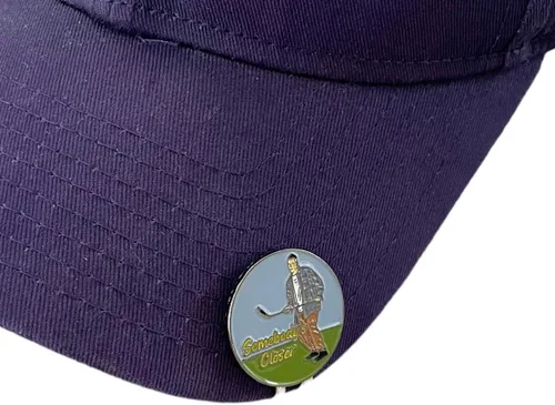 Vista 2 de Balanced Co. Divertido clip para sombrero de golf con marcador de bola magnético esmaltado