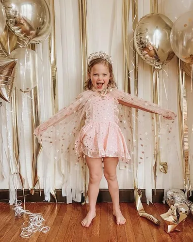 Vista 2 de Twopumpkin Disfraces de Halloween para niñas pequeñas, capa brillante de la bruja Fariy, capa con purpurina, disfraz para fiesta de princesa