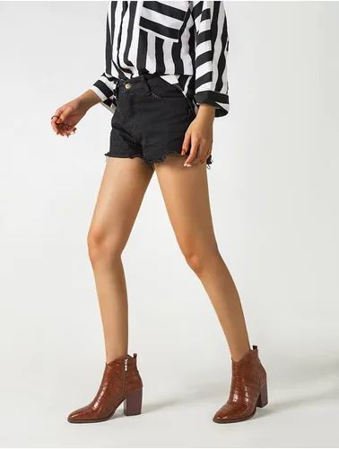 Vista 7 de Purubylley Botines de tacón grueso con cremallera lateral y puntera puntiaguda para mujer, botines occidentales con estampado de cocodrilo de charol