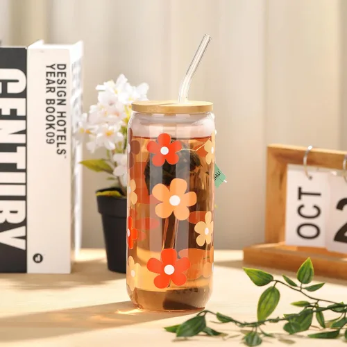 Vista 3 de Joeyan Vasos de vidrio de margaritas de 20 onzas con tapas y popotes de bambú, vasos bohemios para beber cerveza, lindo vaso de café helado