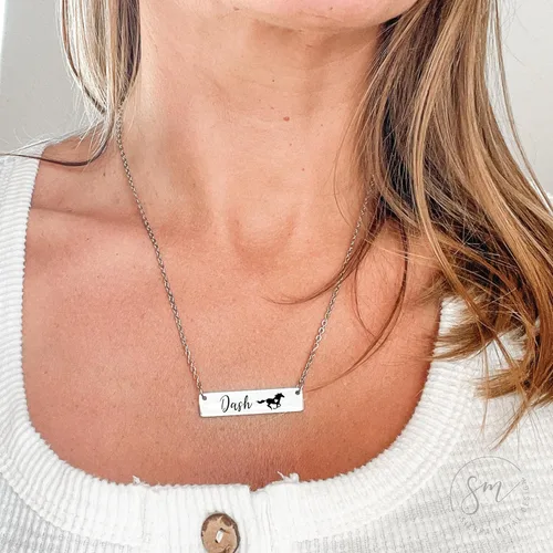 Vista 7 de Personalized Name Horse Bar Necklace Horse Jewelry Personalize Bar Horse Name Necklace Personalized Necklace Jewelry Personalized Horse Necklace