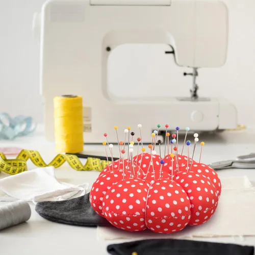 Vista 7 de Rolybag Alfileres de muñeca con correa elástica, cojín de aguja de calabaza para costura, pinza de aguja portátil, para costura o manualidades (rojo)