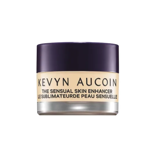 Vista 16 de Kevyn Aucoin The Sensual Skin Enhancer - Disponible en 16 tonos: unifica el tono de la piel. Fundación todo en uno, corrector, resaltado y contorno.