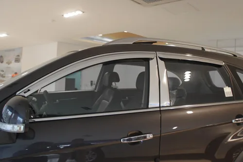 Vista 6 de Visera cromada ventana deflector Sun Rain Vent Guard 4p para 2012-2015 Captiva