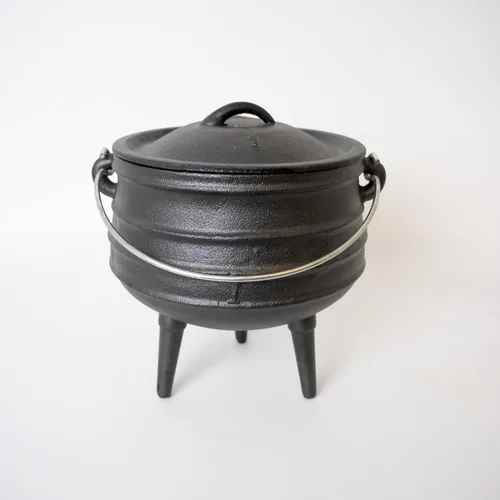 Vista 12 de Lehman's Campfire - Olla de hierro fundido con 3 patas y tapa, 9.5 pulgadas, 1.5 galones