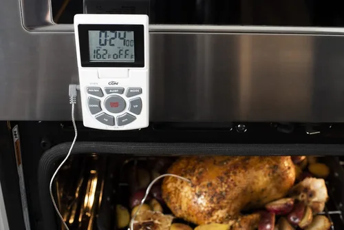 Vista 2 de CDN Termómetro digital para alimentos con sonda, funciones 3 en 1 (termómetro, temporizador, reloj), pantalla fácil de leer, blanco (DTTC-W)