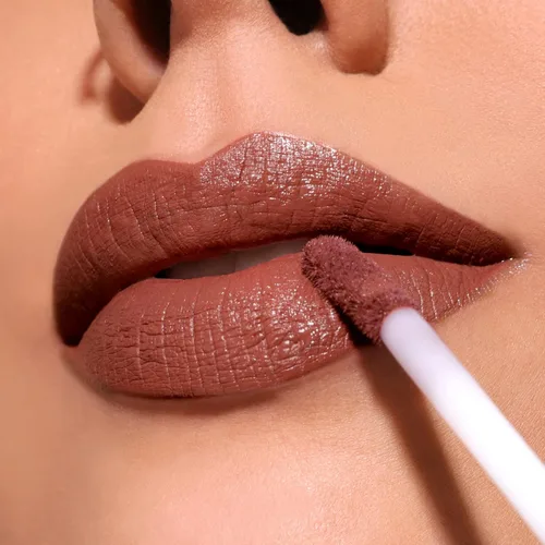 Vista 9 de Lip Divine Liquid Lipstick (011, A La Mode)