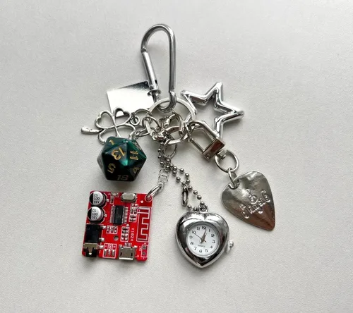 Vista 4 de Vintage Keychain Retro Pocket Watch Bag Charms for Handbag Y2k Emo Accessories Backpack Charms 2000s Grunge Aesthetic