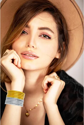 Vista 3 de Juego de pulseras de gelatina con purpurina joyas a la moda con forro de polvo dorado pulseras ligeras y bonitas para mujeres y niñas