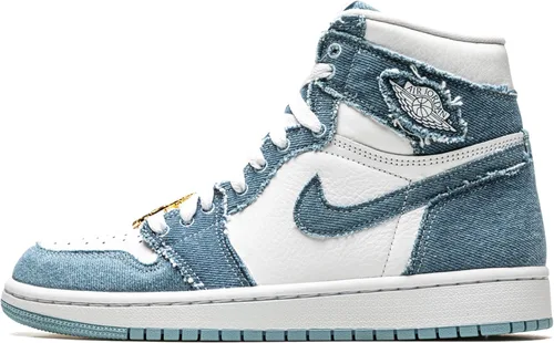 Vista 2 de Nike Air Jordan 1 Mid para mujer