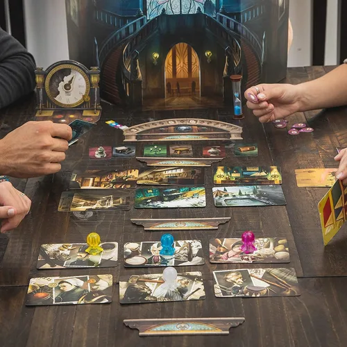Vista 9 de Mysterium:Secretos y mentiras, la expansión.