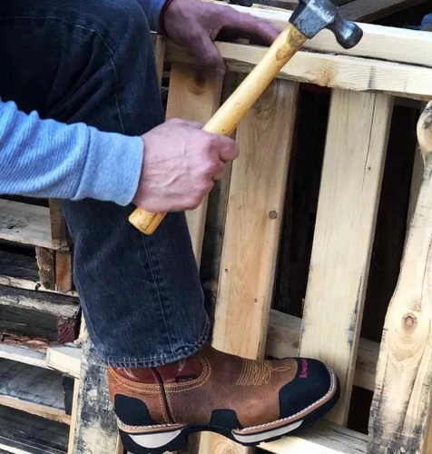 Vista 2 de King Welt Buffalo Tan - Botas de trabajo de cuero de alta calidad antideslizantes para hombre, puntera de acero, punta cuadrada, sin cordones