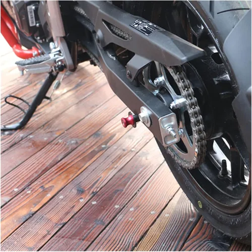 Vista 3 de Carretes de basculante de aluminio CNC de 0.236 in para motocicleta, tornillos deslizantes para Yamaha MT09 MT-09 FZ09 2013-2022 deslizadores