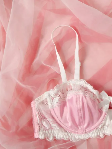 Vista 4 de MakeMeChic - Conjunto de lencería de satén con aros y encaje floral para mujer