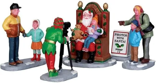 Vista 2 de Fotos de pueblo navideño de Lemax con Santa, set de 5 - 22032