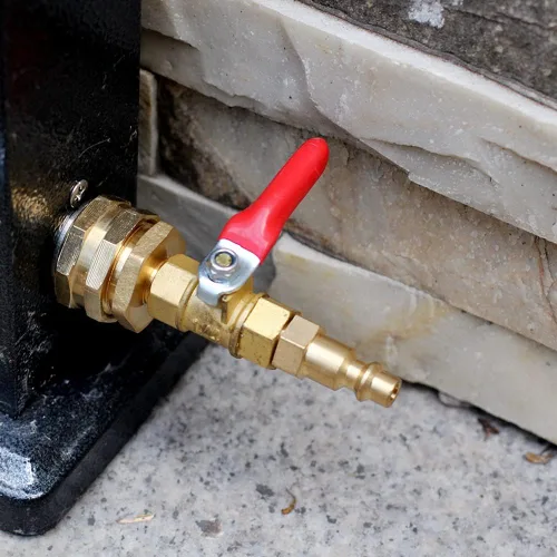 Vista 5 de Adaptador de Purga de Invierno para RV con Enchufe de Conexión Rápida de 1/4" y Rosca de Manguera de Agua de Jardín de 3/4" para Barco Cámper