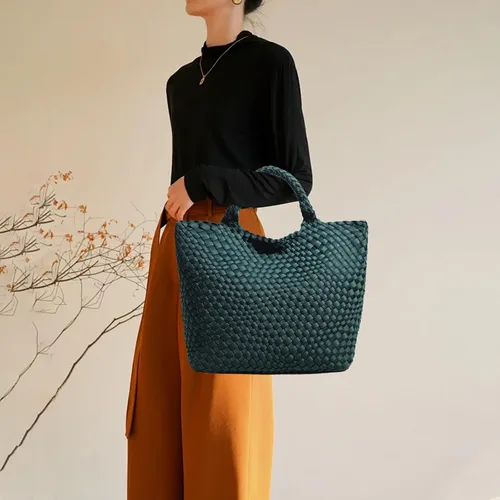 Vista 2 de JINMANXUE Bolso Hobo tejido para mujer, bolso de mano de neopreno de gran capacidad, bolso de hombro casual hecho a mano