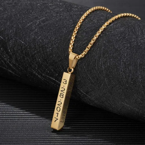 Vista 4 de Lam Hub Fong Collar grabado para hombre, collar de oro para mujer, collar personalizado de acero inoxidable con inicial de nombre para hombres