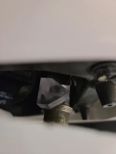 Vista 3 de Toyota Tacoma 1995-2004 - Palanca de bloqueo de combustible para cilindro de bloqueo de gas