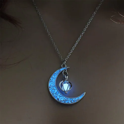 Vista 3 de Collar luminoso con colgante de luna creciente de Halloween, farol de calabaza para mujeres y hombres, que brilla en la oscuridad, regalo de joyería